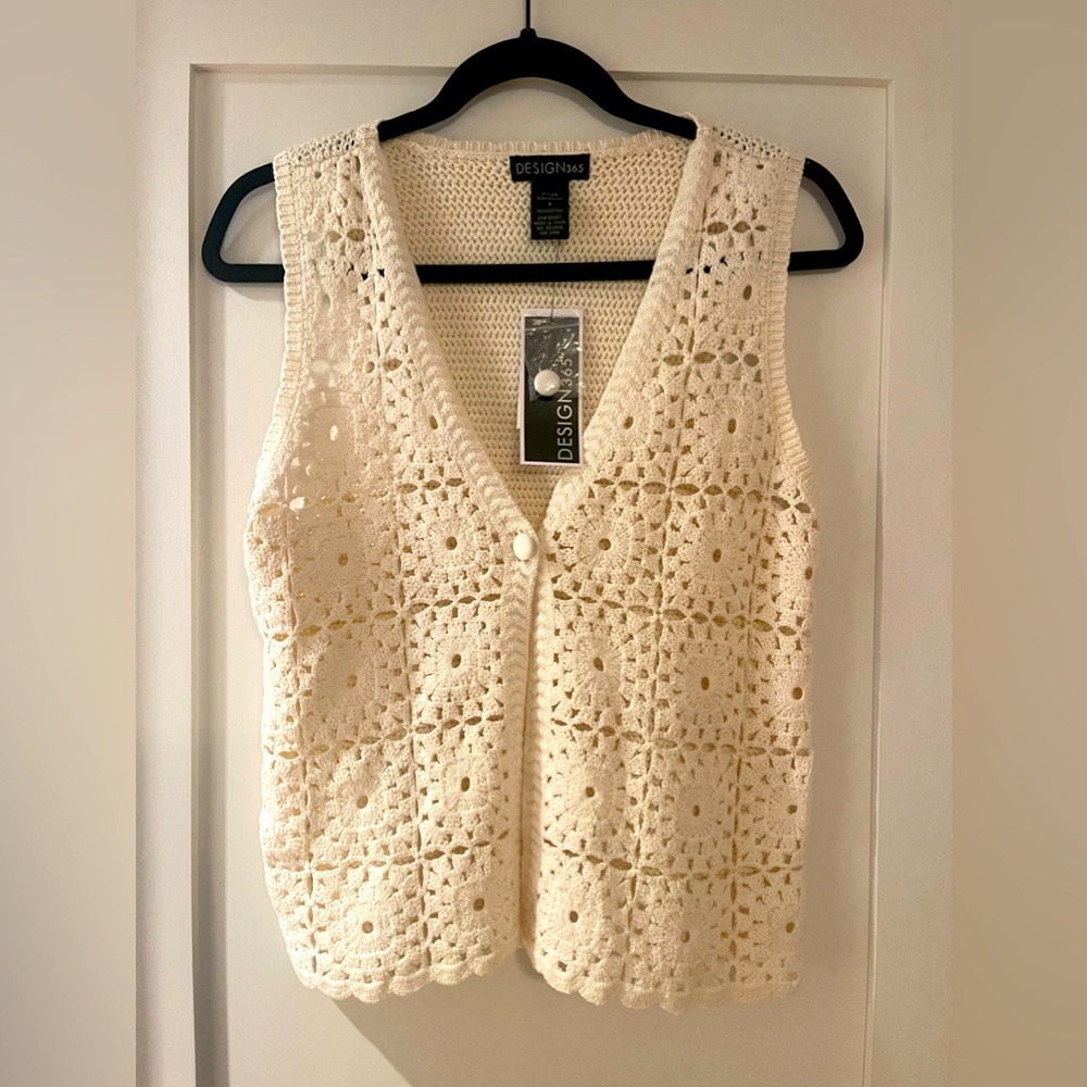 Crochet vest - NWT